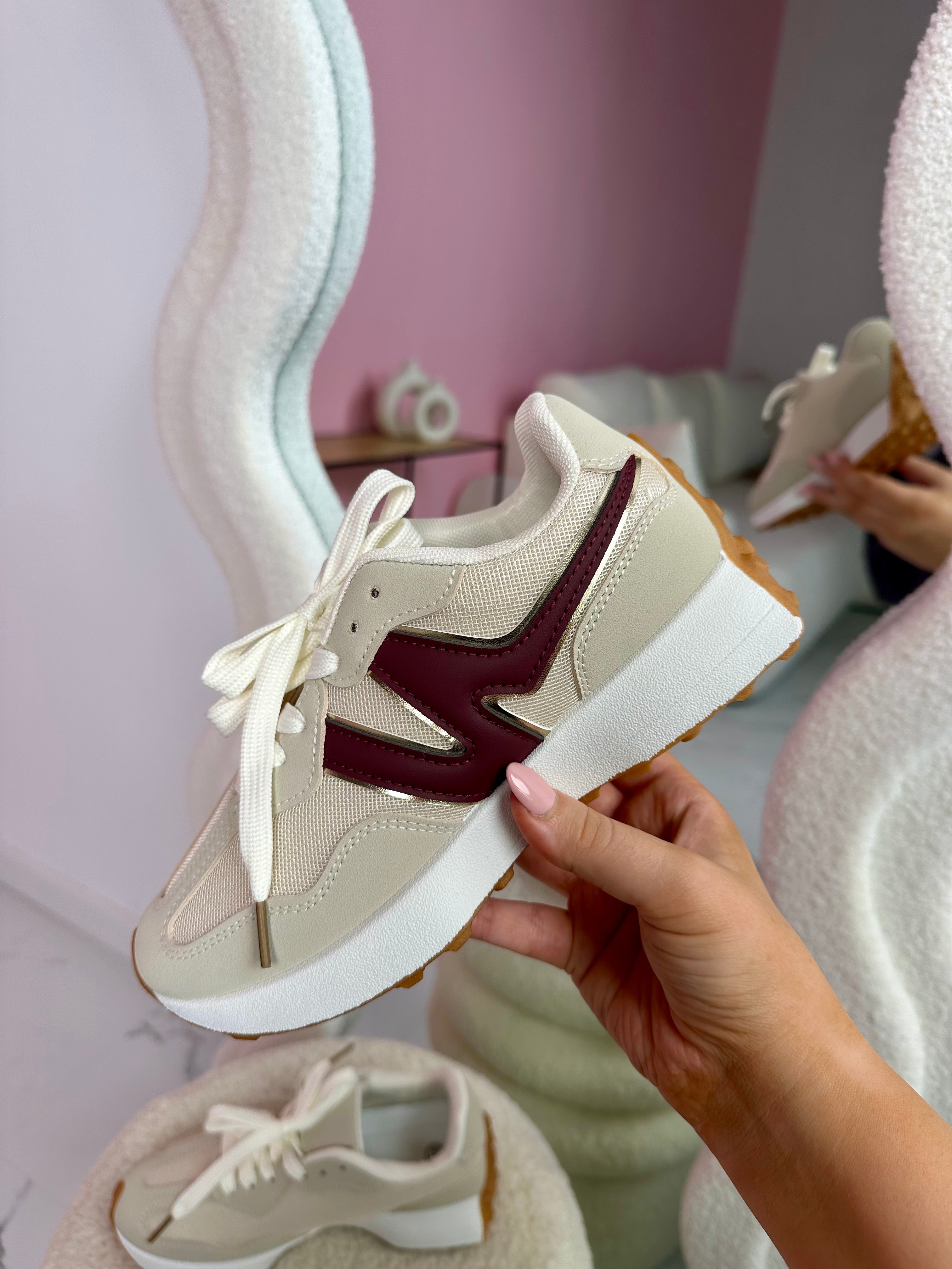 Viola Beige Sneaker