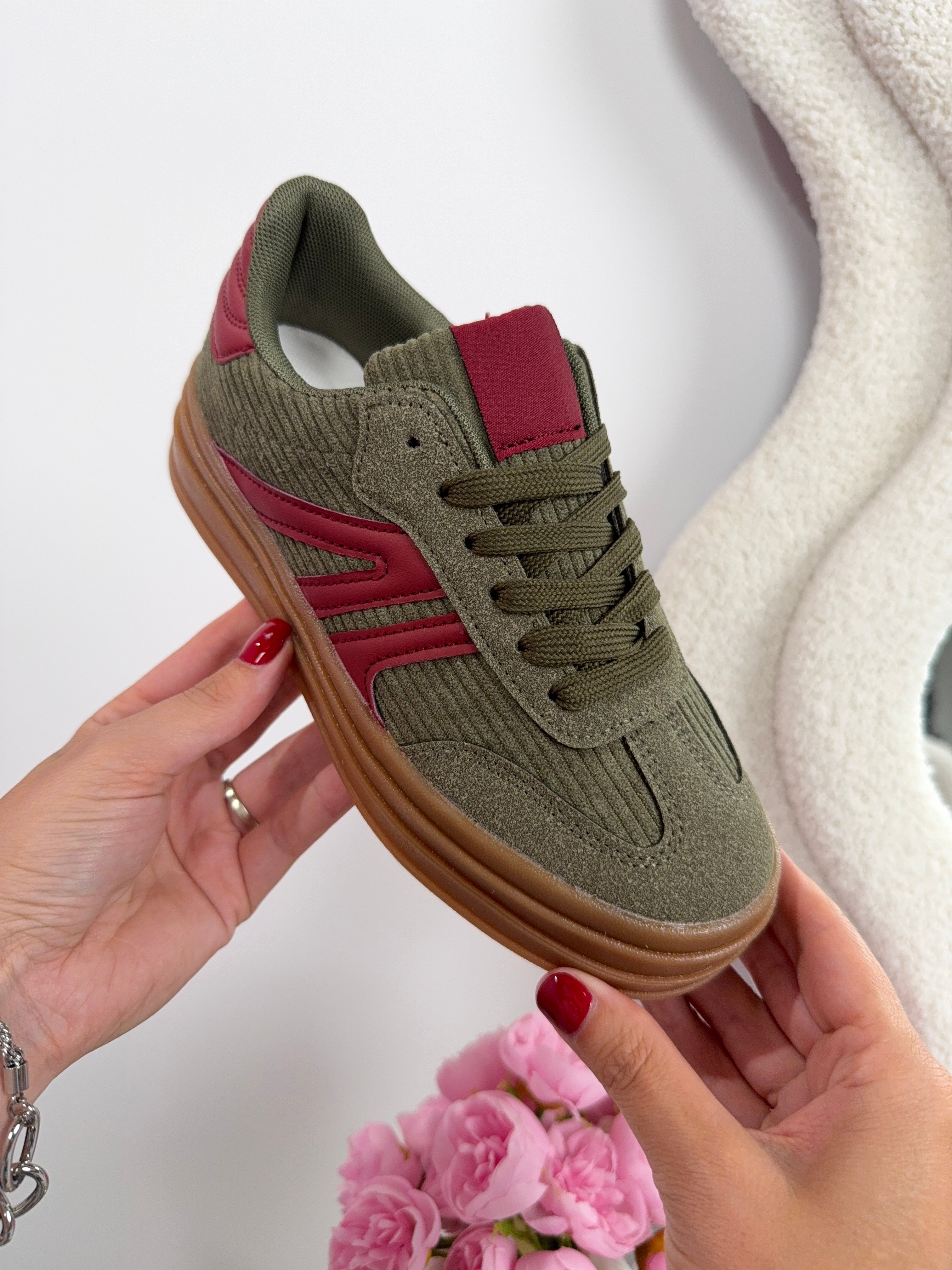Regina Green Sneaker