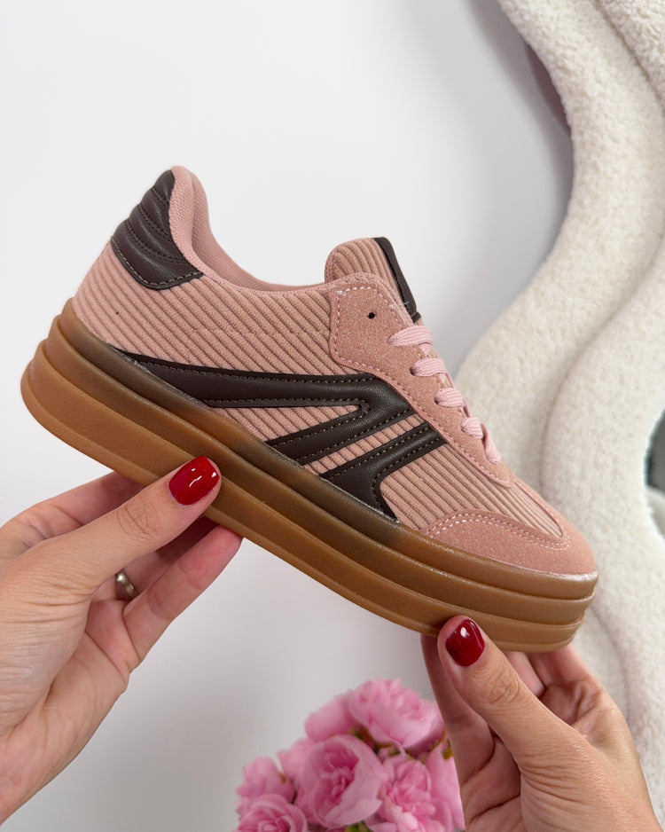 Regina Pink Sneaker