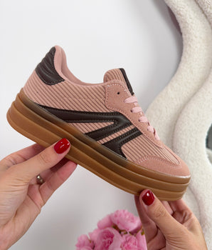 Regina Pink Sneaker