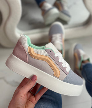 Vada Multi Sneaker
