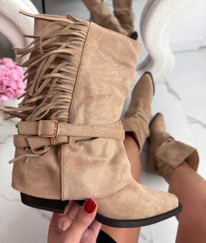 Cody Fringle Brown Boots