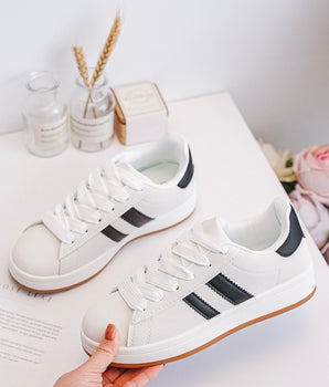 Viral White Sneaker