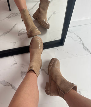 Main Taupe Boots