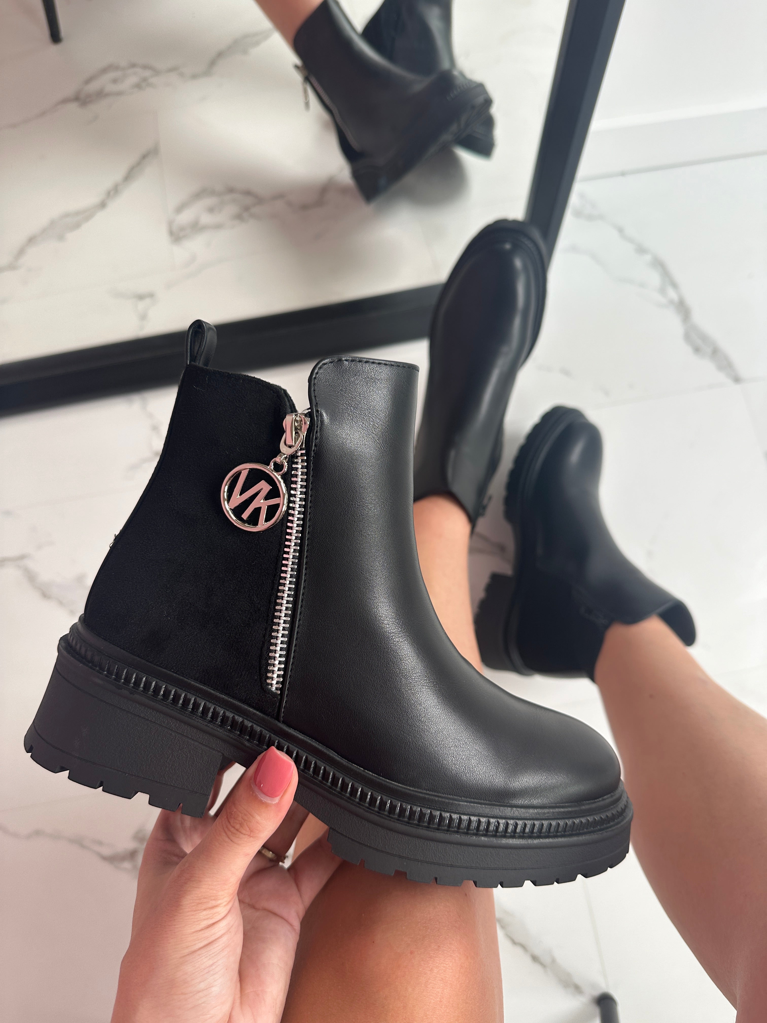 Bottes noires mk