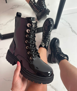 Sarina Lak Boots
