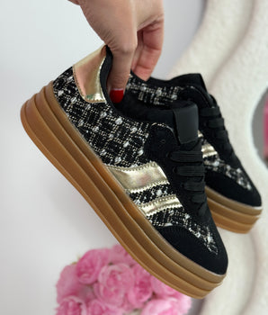 Agnes Black Sneaker