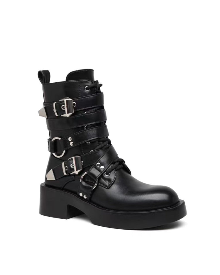 52106 Black Boots