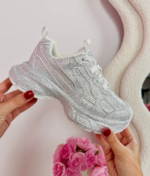 Luzia White Sneaker