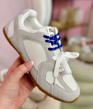 Evie Grey Sneaker