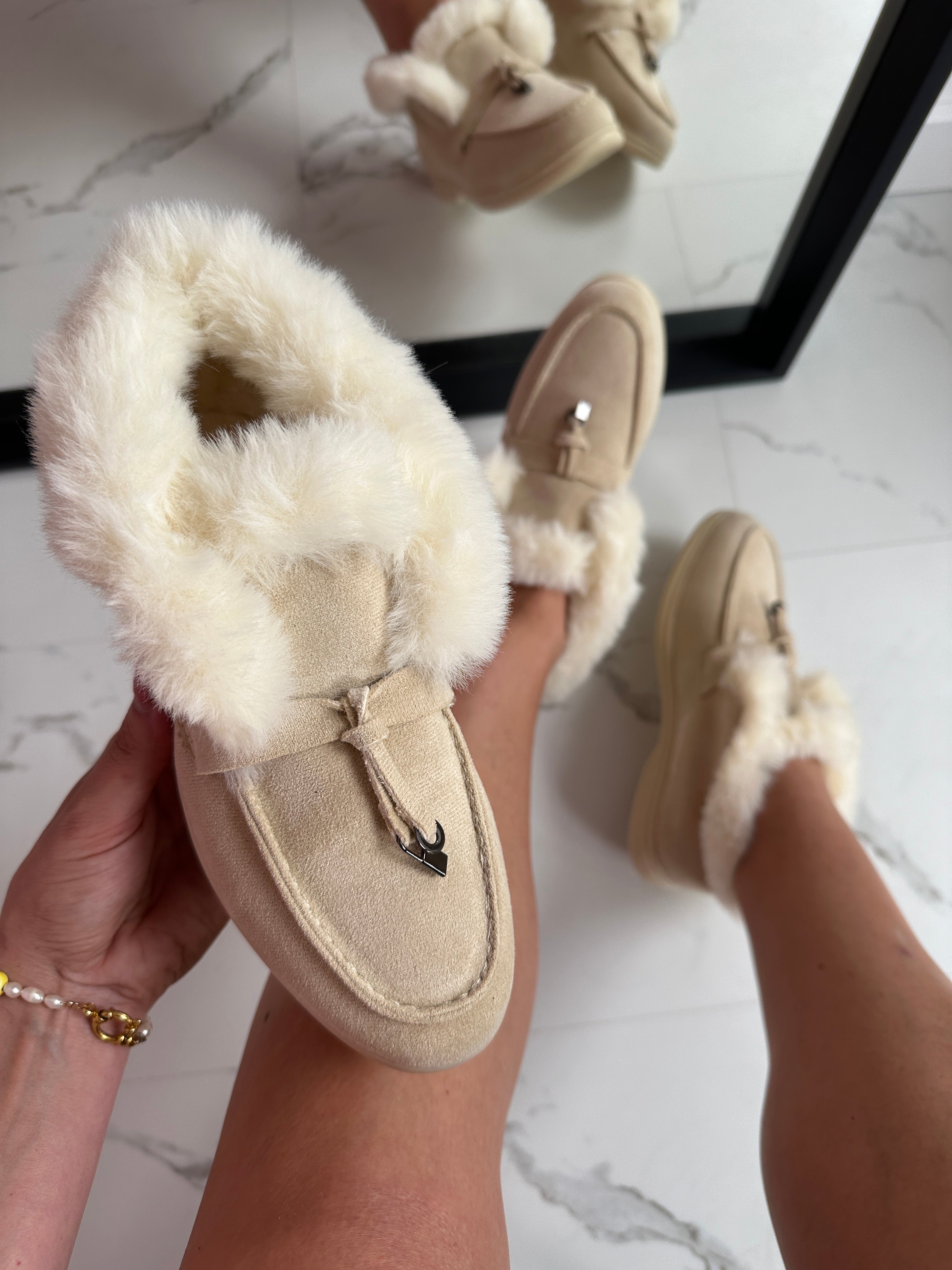 FY Beige Loafer