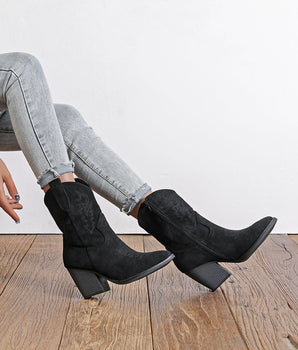 Cowboy Mid Black Boots