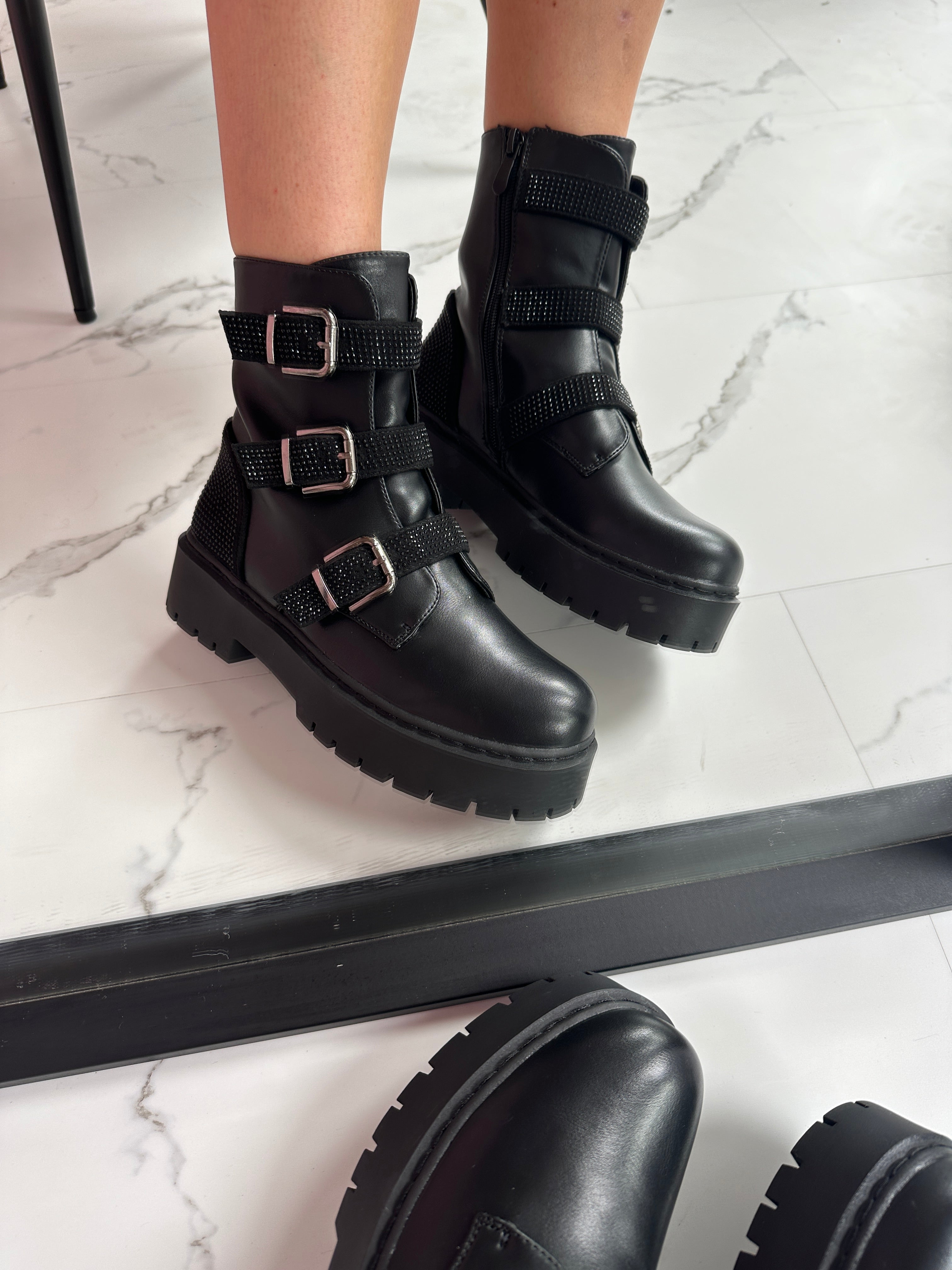 Colyne Black Boots