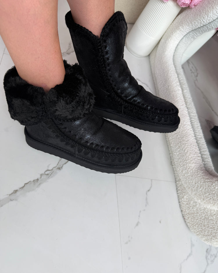 Semy Black Boots