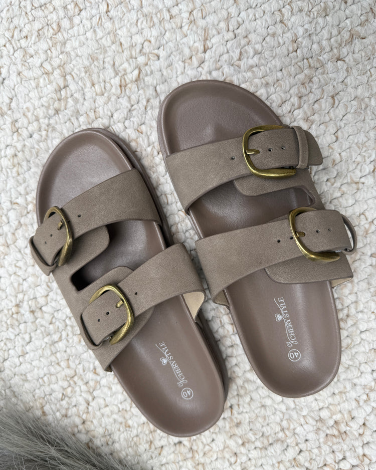 Rikki Khaki Slides