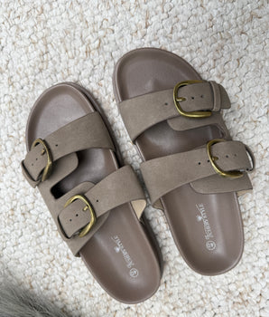Rikki Khaki Slides