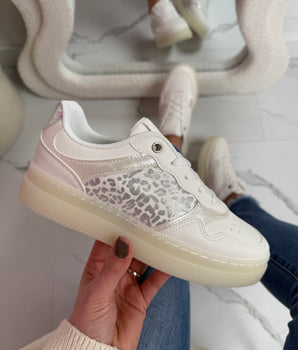 Fien Leo Sneaker