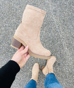 Khaki 27 Boots