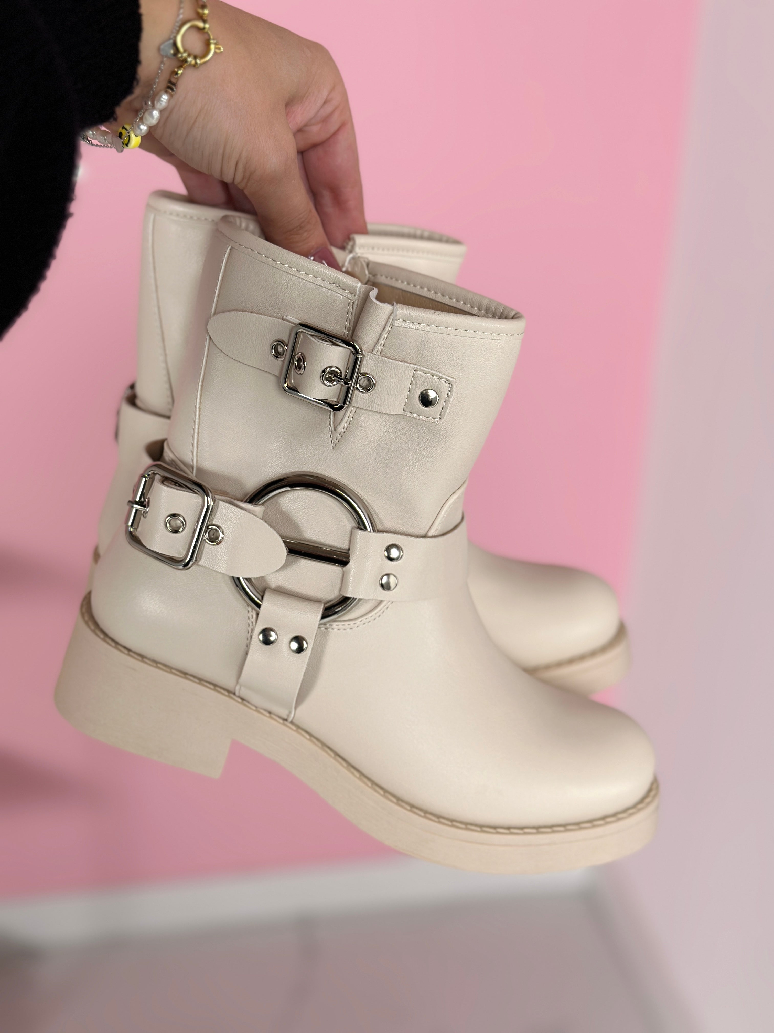 Gigi Beige Boots