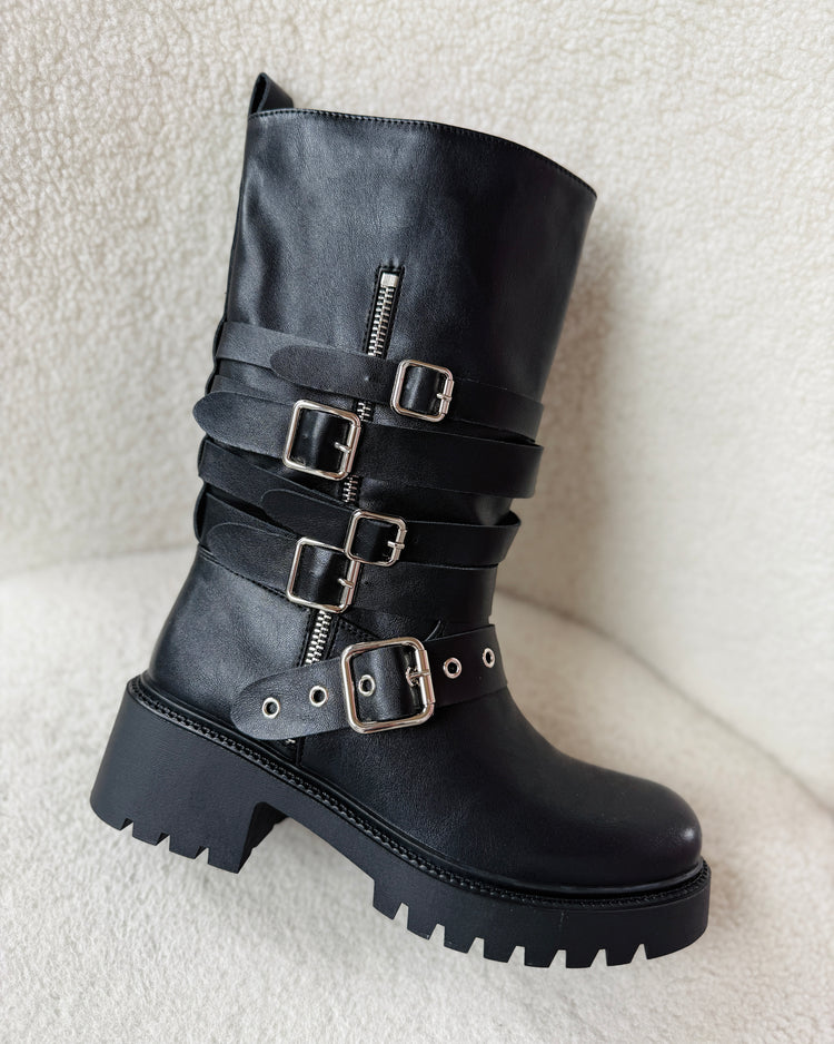 Tahira Black Boots
