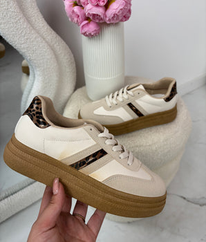 153 Beige Sneaker BK