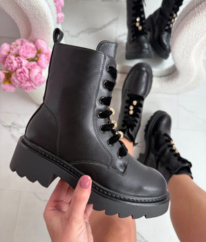 Luna Lace Black Boots