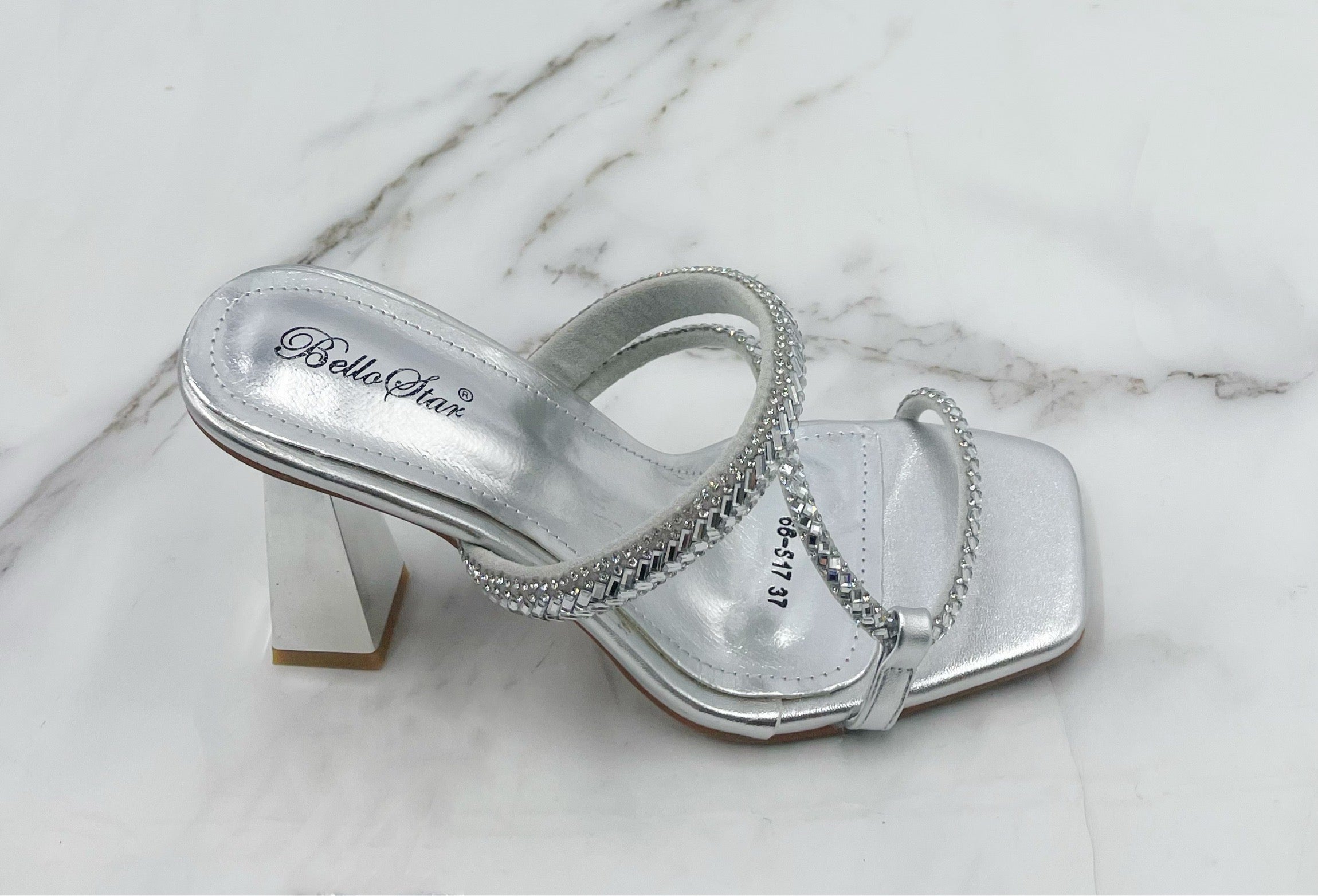 S17 Silver Heels