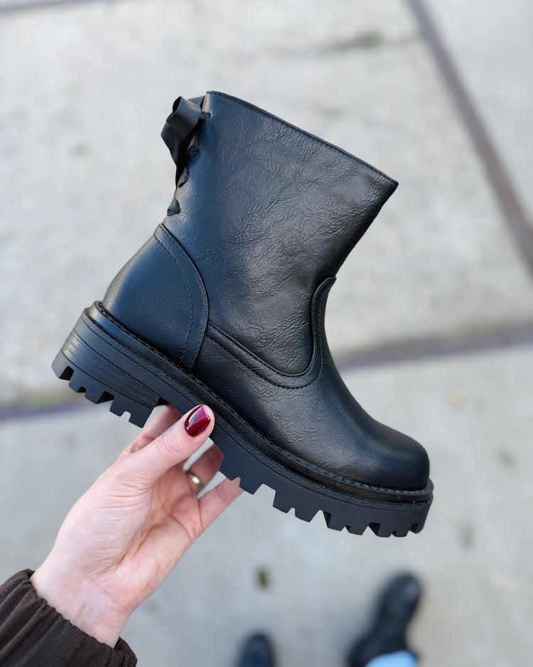Bow Black Boots