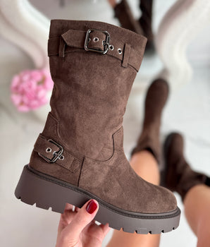 Halbhohe Braune Stiefel mit Schnallen