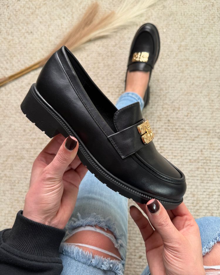 Romina Black PU Moccasin