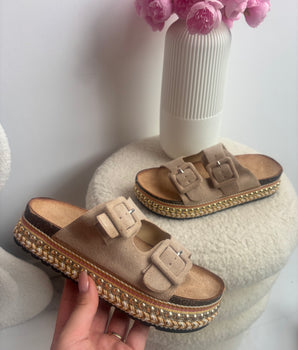 Naomi Black Slipper