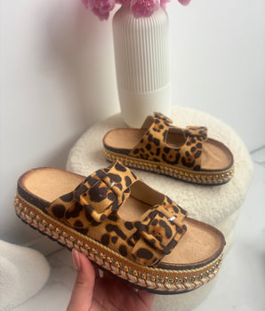 Naomi Black Slipper