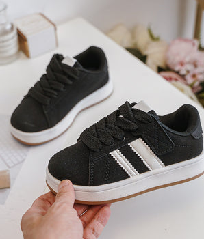 Les enfants doivent être noires sneaker