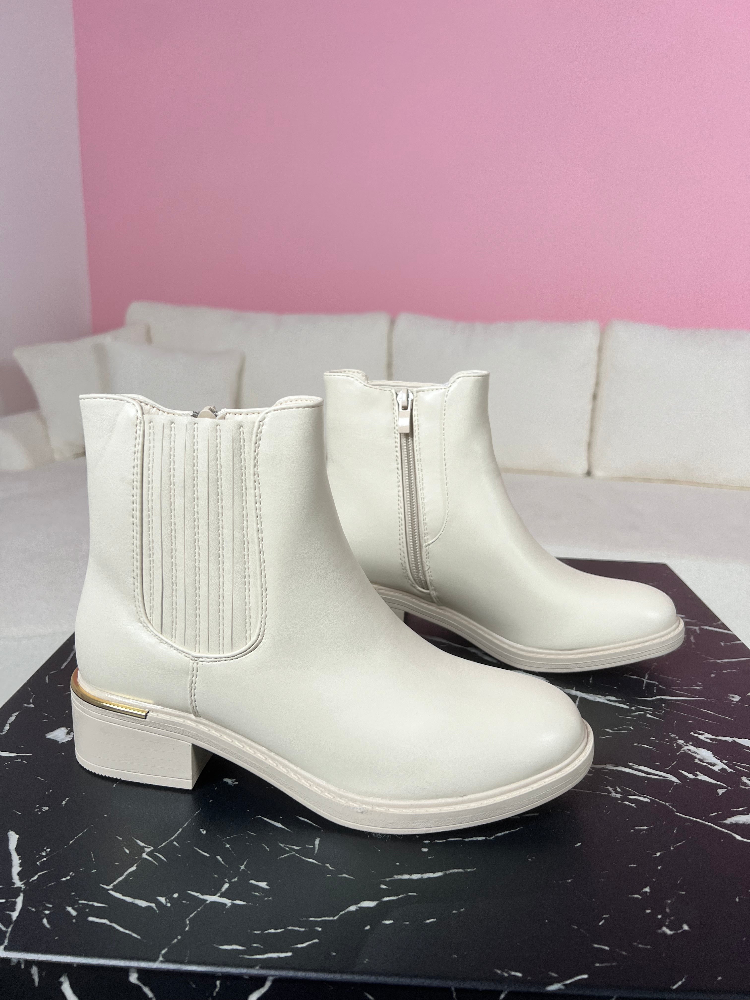 Bottes beige deesy