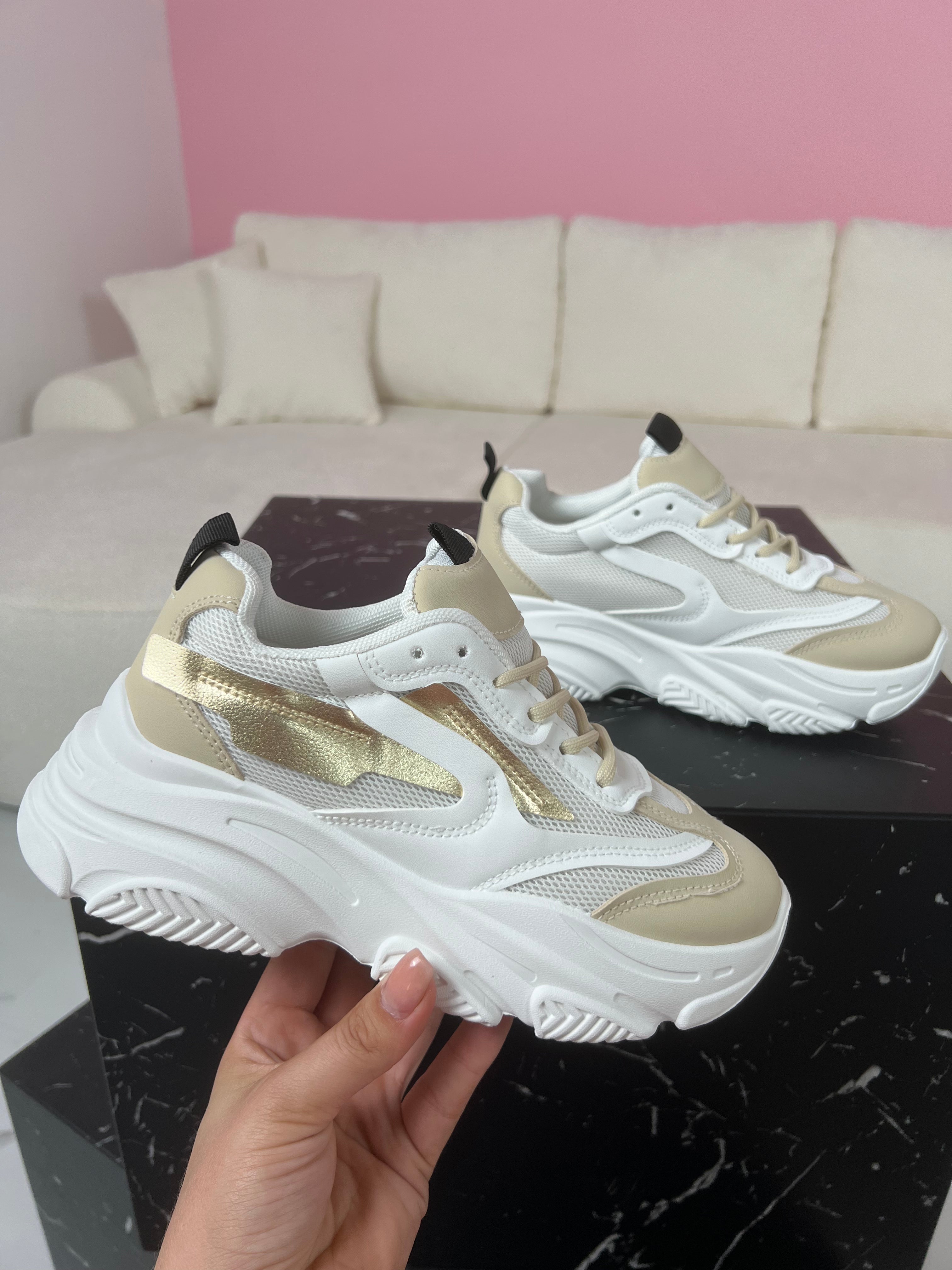 Maddy Gold Sneaker