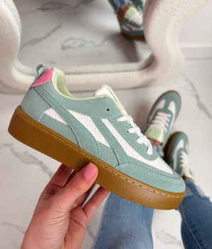 824 Green Sneaker