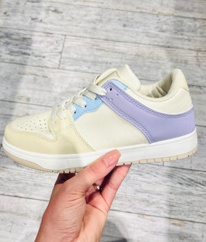 Sneaker beige de l'ère