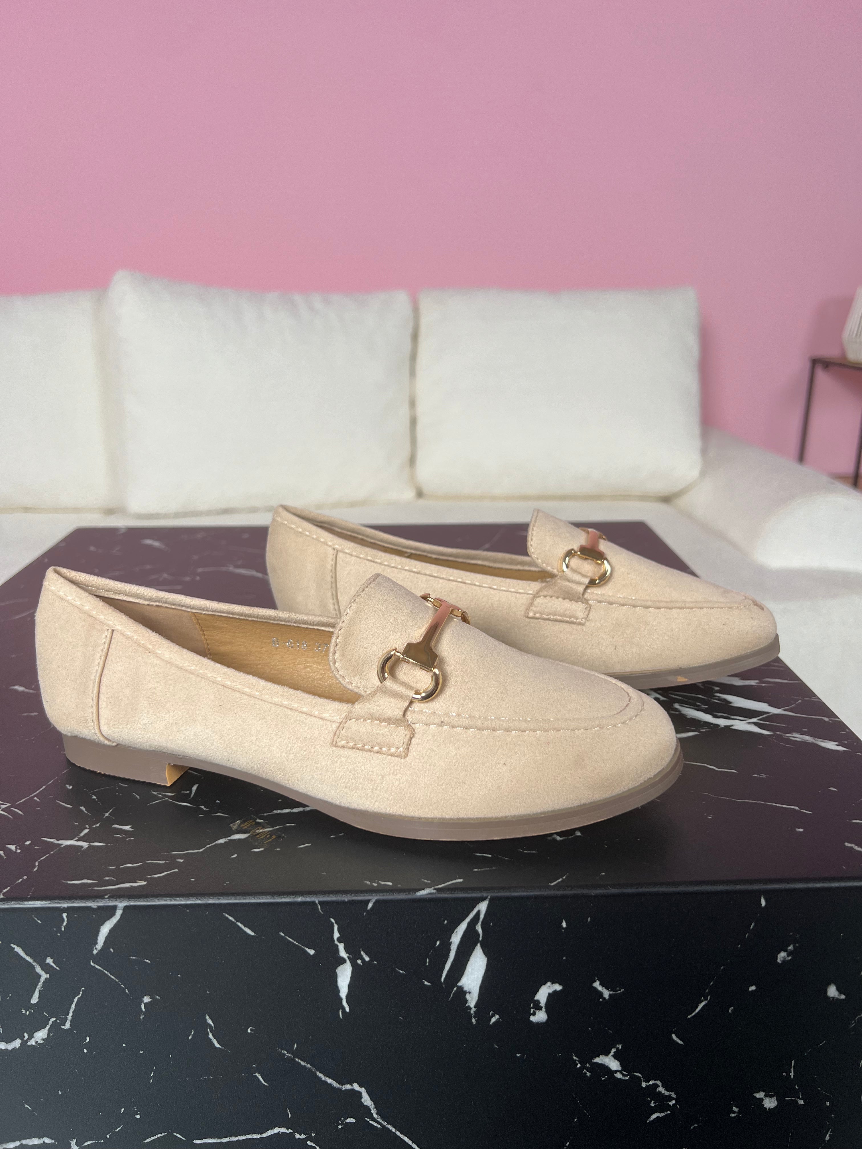 618 Beige Loafer BK