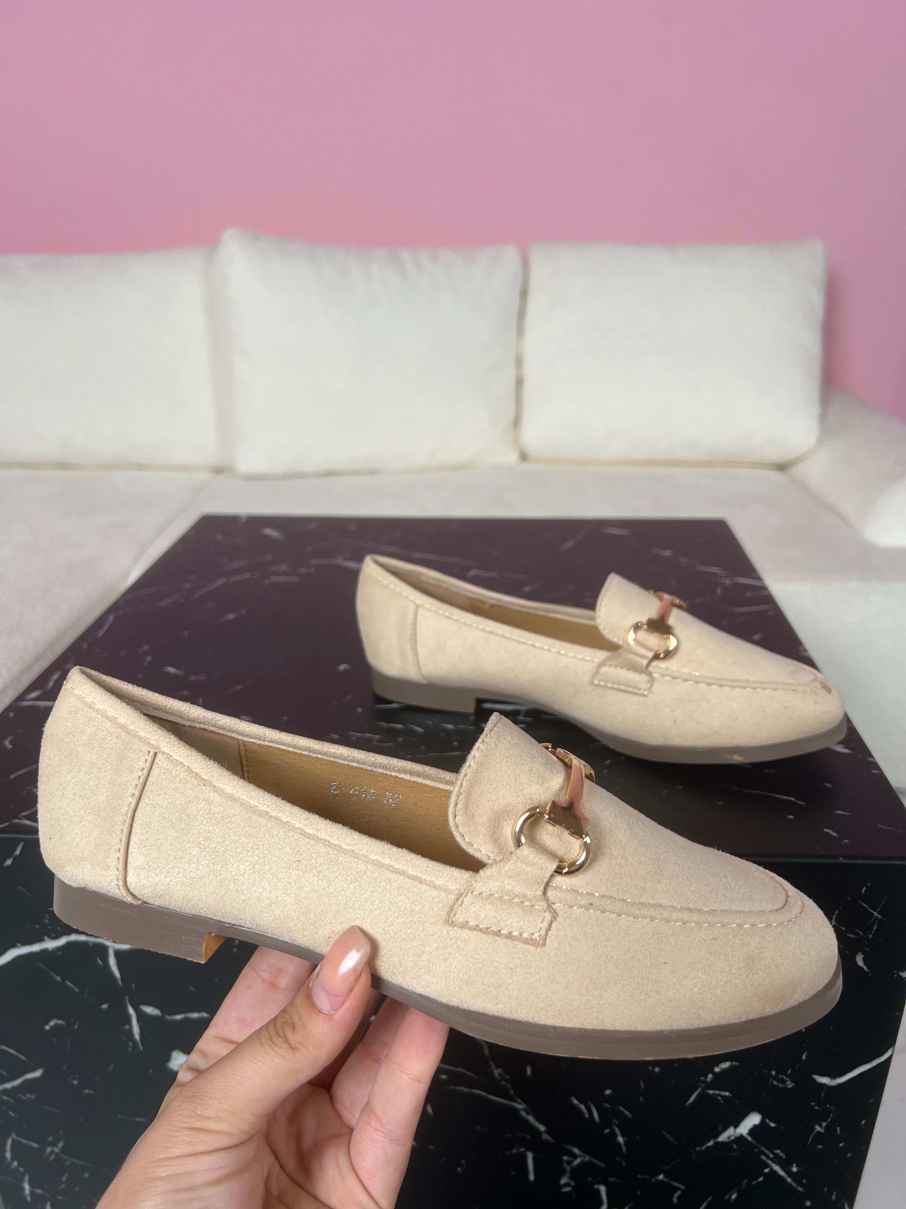 618 Beige Loafer BK