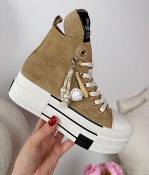 Be Happy Black Sneaker