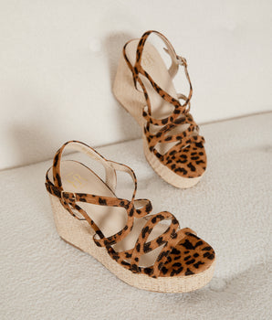 Mariëlle Leo Wedges