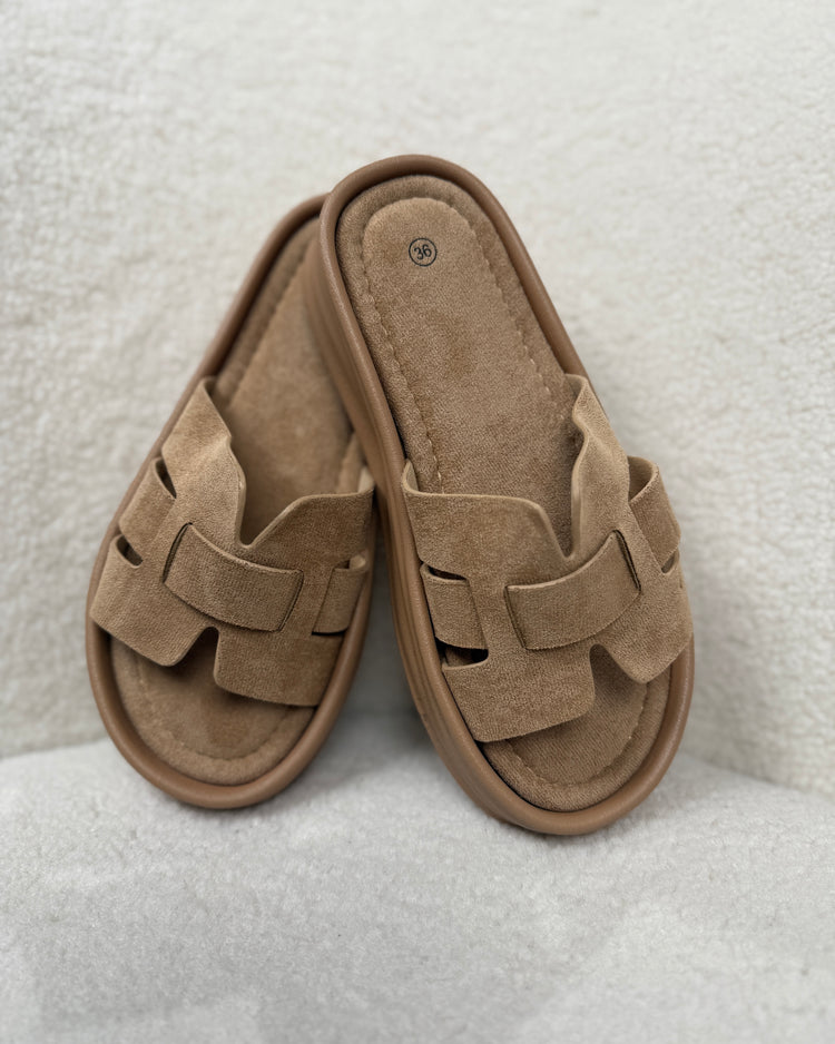Ines Khaki Slipper