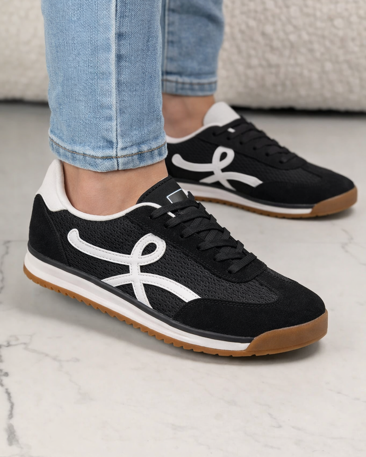 Liliana Black Sneaker