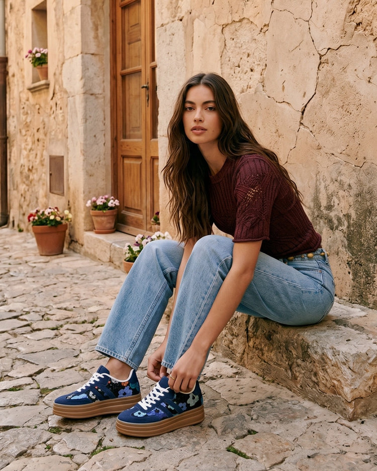 Paula Navy Sneaker