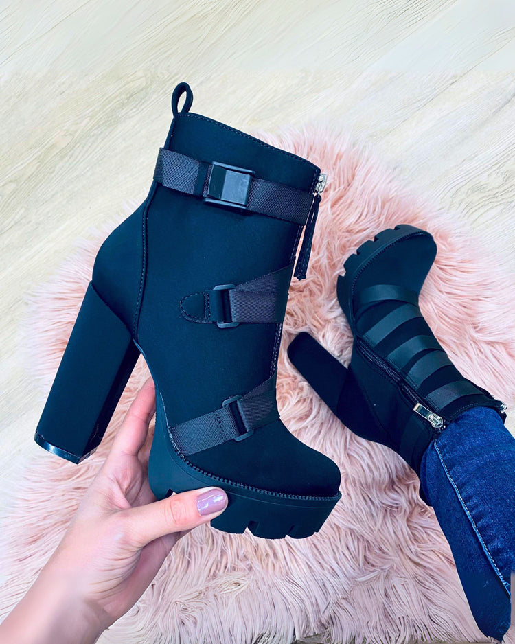 Claudia Boots