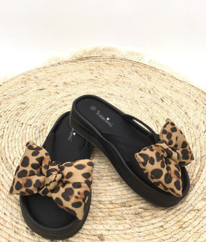 Kathleen Leo Slipper