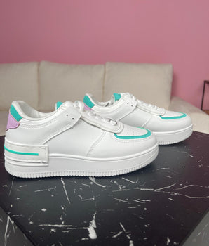 2221 White Sneaker