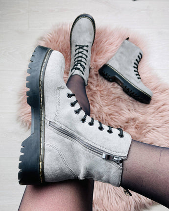 Rio Lt Gray Boots