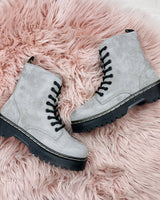 Rio Lt Gray Boots