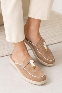 Betty Khaki Instapper